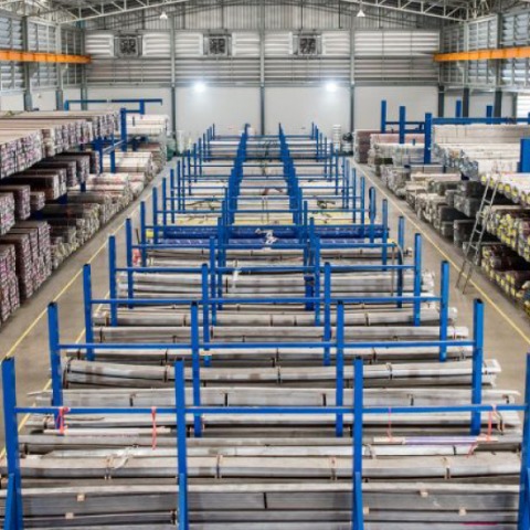 ขายส่งสแตนเลส ท่อกลม ท่อสี่เหลี่ยม ท่อเหลี่ยม ฉาก แบน ราง เพลา มิเนียมลายไม้